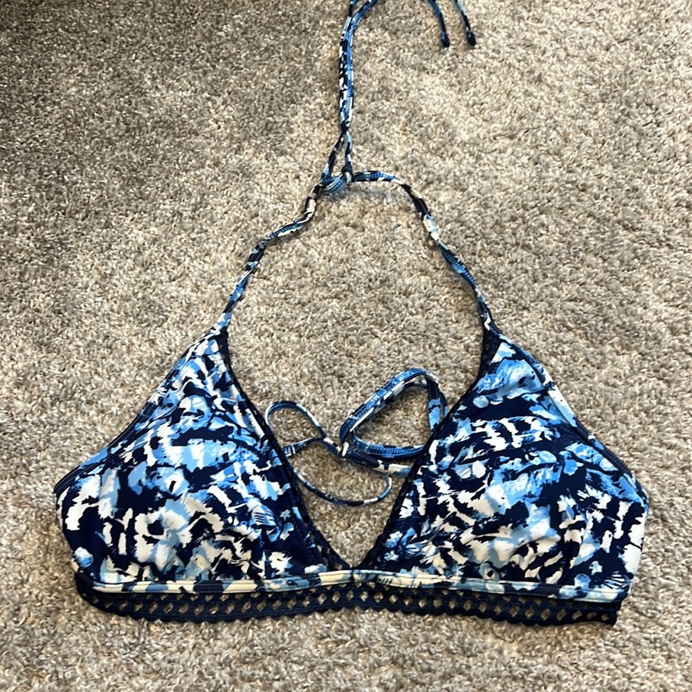 Aerie triangle bikini top
